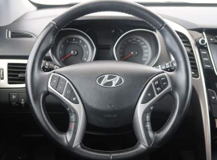 Hyundai - i30