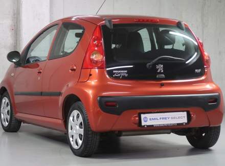 Peugeot - 107