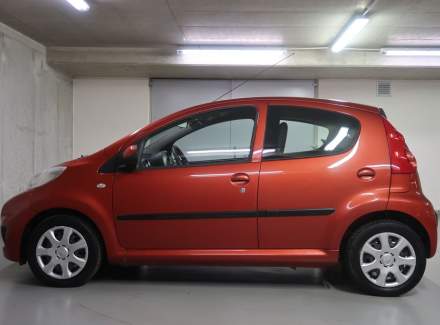Peugeot - 107