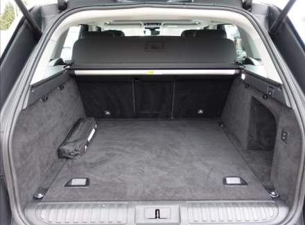 Land Rover - Range Rover Sport