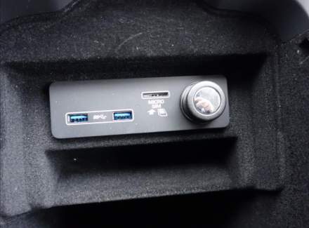 Land Rover - Range Rover Sport