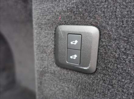 Land Rover - Range Rover Sport