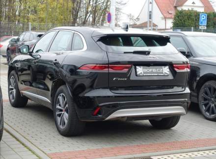 Jaguar - F-Pace