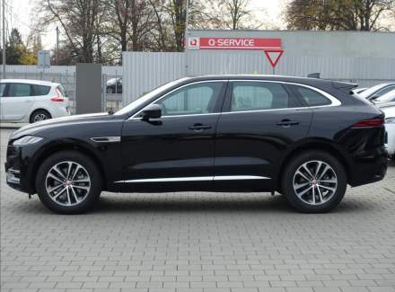 Jaguar - F-Pace