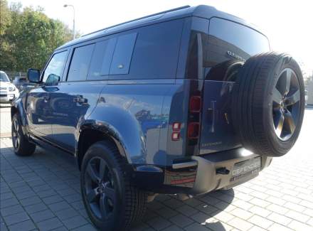Land Rover - Defender
