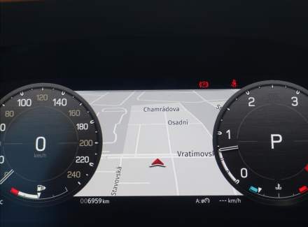 Land Rover - Defender