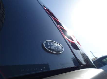 Land Rover - Defender