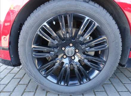 Land Rover - Range Rover Velar