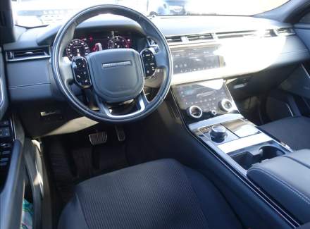 Land Rover - Range Rover Velar