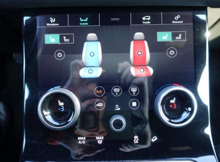 Land Rover - Range Rover Velar