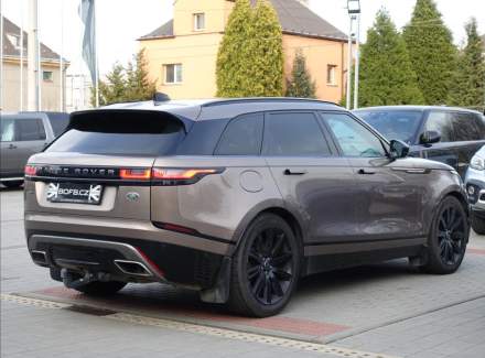 Land Rover - Range Rover Velar