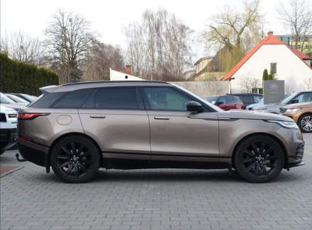 Land Rover - Range Rover Velar