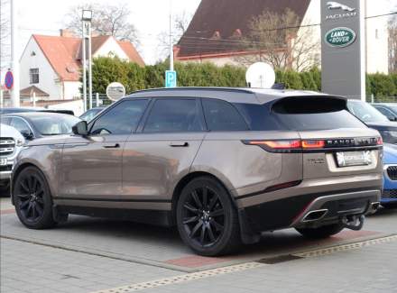 Land Rover - Range Rover Velar