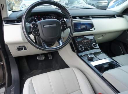 Land Rover - Range Rover Velar