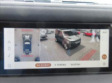 Land Rover - Defender