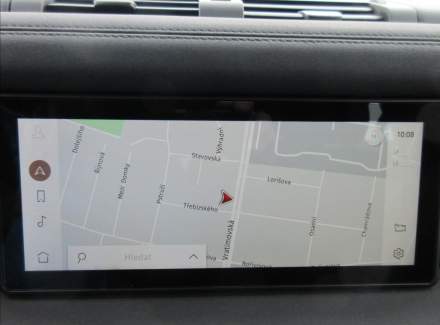 Land Rover - Defender