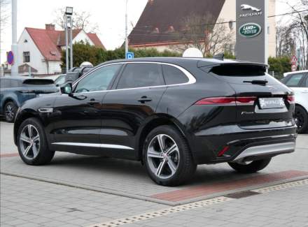 Jaguar - F-Pace