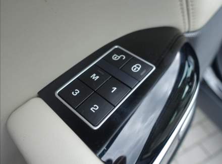 Land Rover - Range Rover Sport