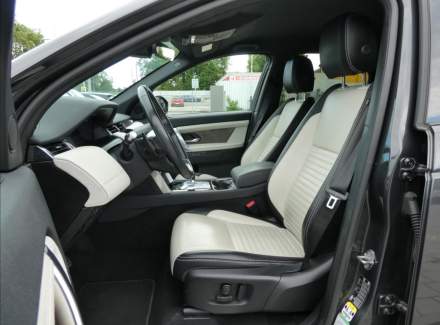 Land Rover - Discovery Sport