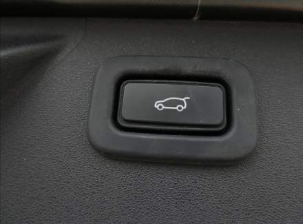 Land Rover - Discovery Sport