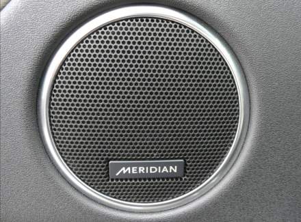 Land Rover - Discovery Sport