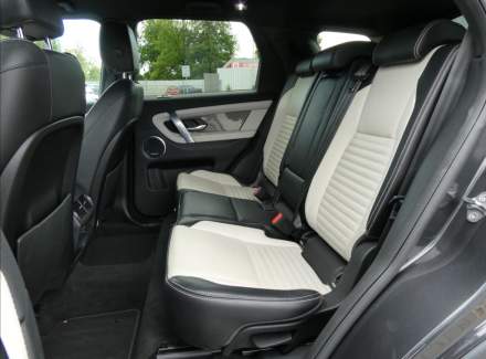 Land Rover - Discovery Sport