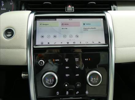 Land Rover - Discovery Sport