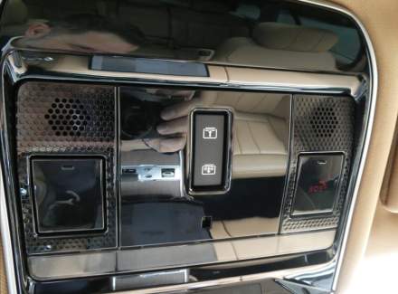 Land Rover - Range Rover