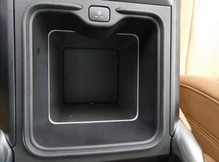 Land Rover - Range Rover