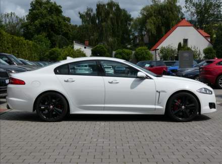 Jaguar - XF