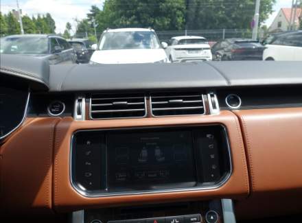 Land Rover - Range Rover