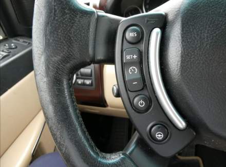 Land Rover - Range Rover