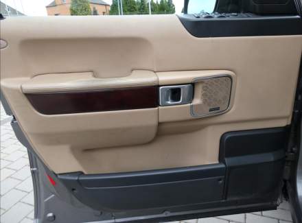 Land Rover - Range Rover