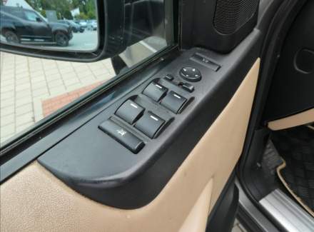 Land Rover - Range Rover