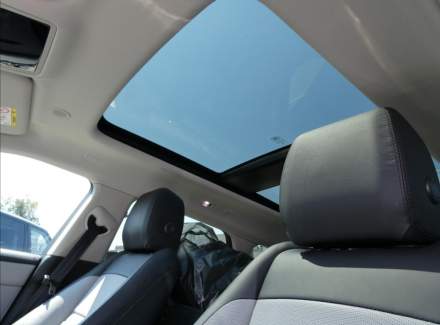 Land Rover - Range Rover Evoque