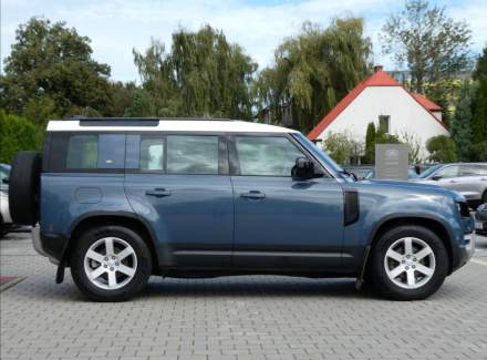 Land Rover - Defender