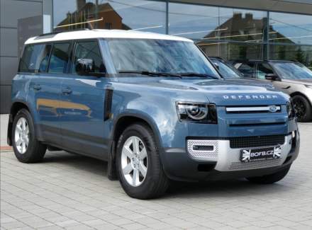 Land Rover - Defender