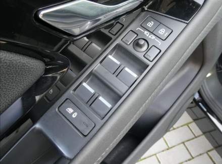 Land Rover - Range Rover Evoque