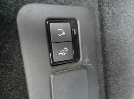 Land Rover - Range Rover Evoque