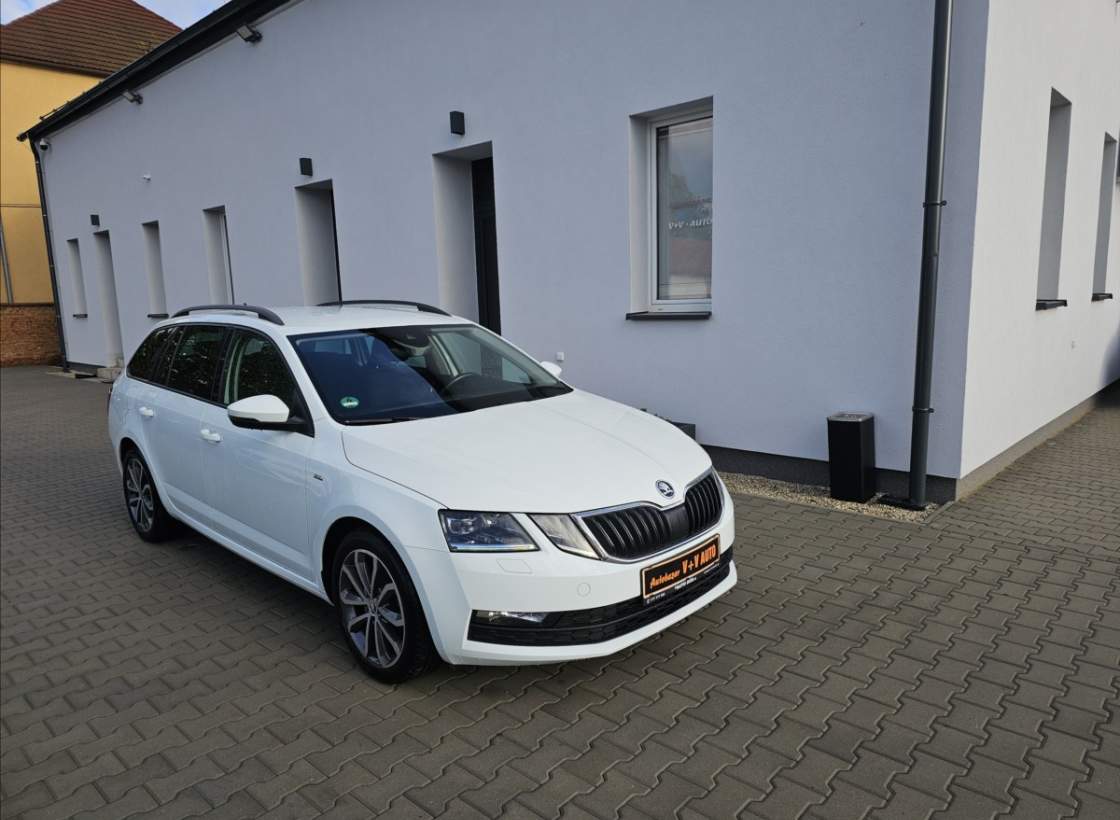 Škoda - Octavia