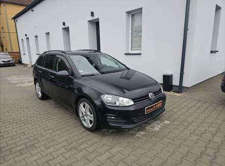 Volkswagen - Golf