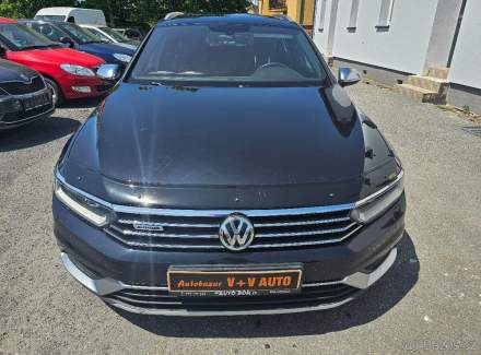 Volkswagen - Passat