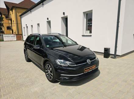 Volkswagen - Golf