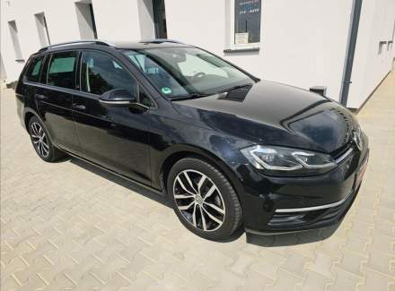 Volkswagen - Golf