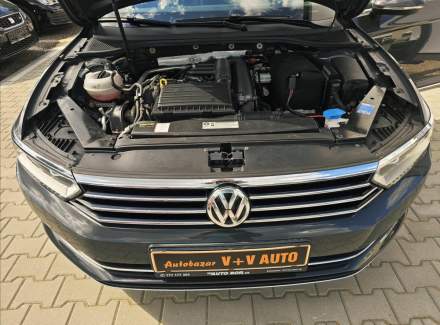 Volkswagen - Passat