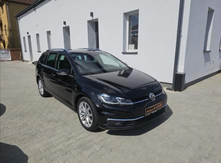 Volkswagen - Golf