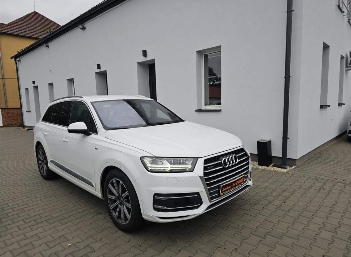 Audi - Q7