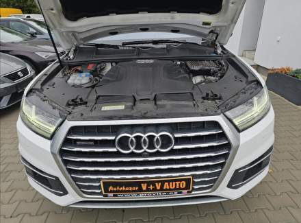 Audi - Q7