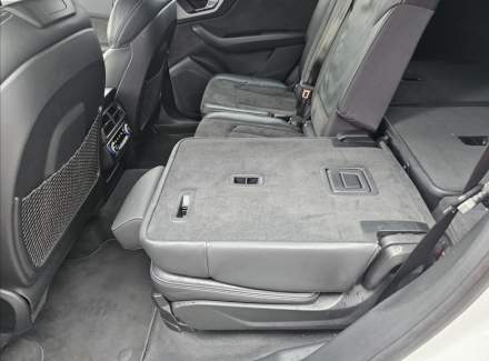Audi - Q7