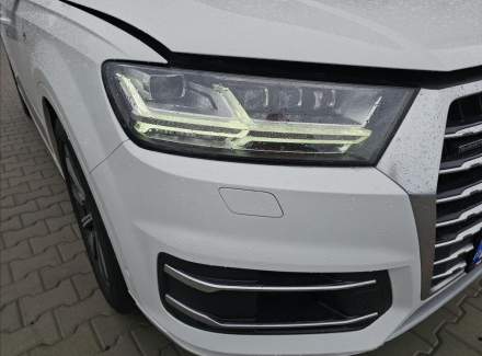 Audi - Q7
